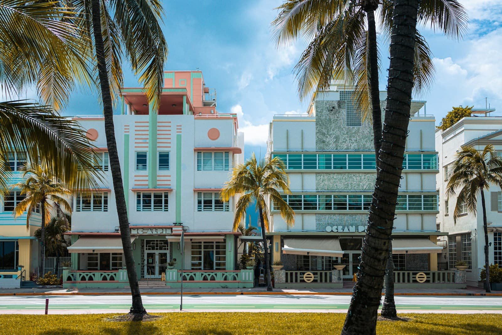 Ocean Drive Art Deco hotels, South Beach Miami